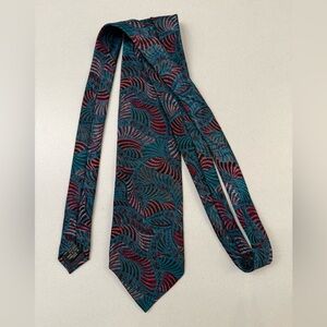 Hugo Boss Elegant Men's Silk Tie